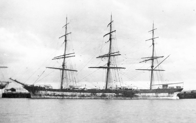 HANSY ex. ABERFOYLE in Hpbson's Bay (State Library Victoria)