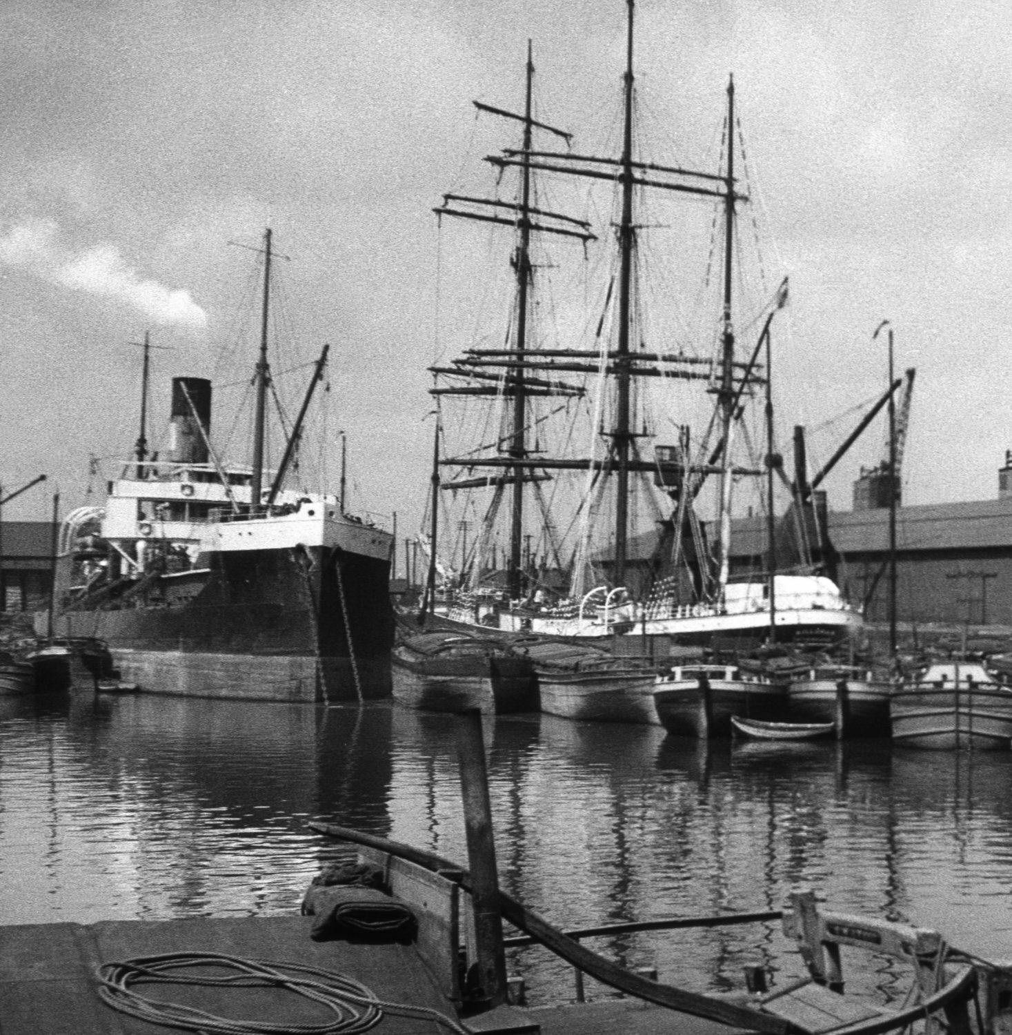 Die KILLORAN im Hafen von Hull (UK)