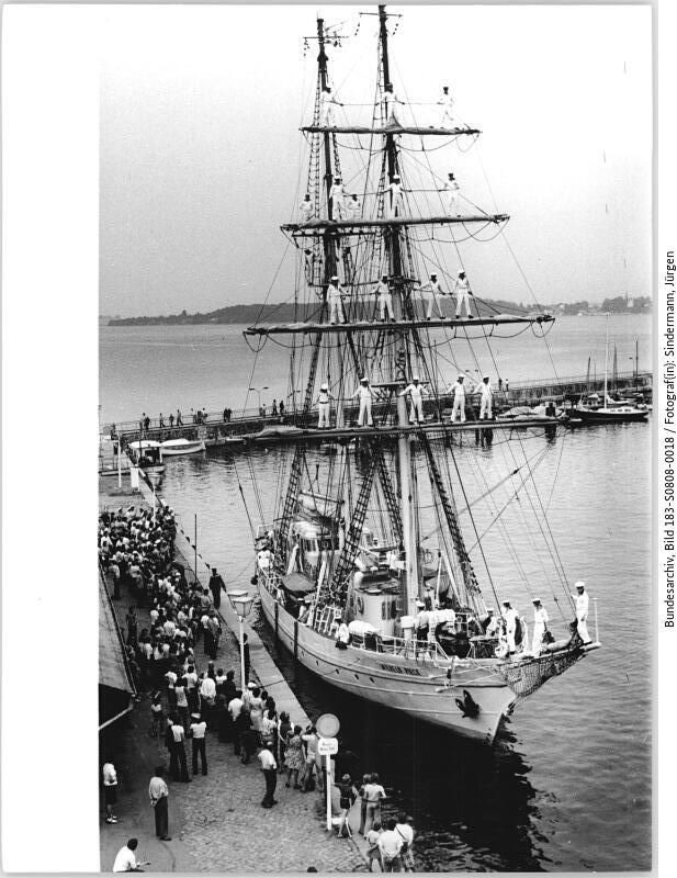 Die Wilehelm Pieck in Stralsund (Aug. 1977)