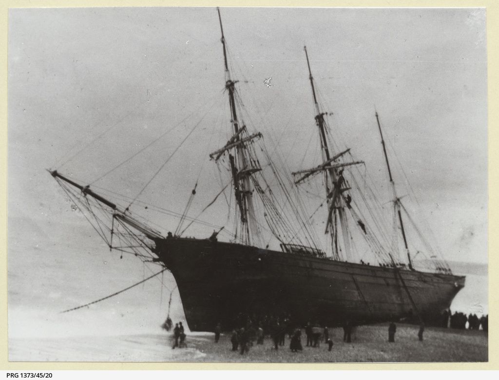 Die PERUVIAN gestrandet vor Sussex